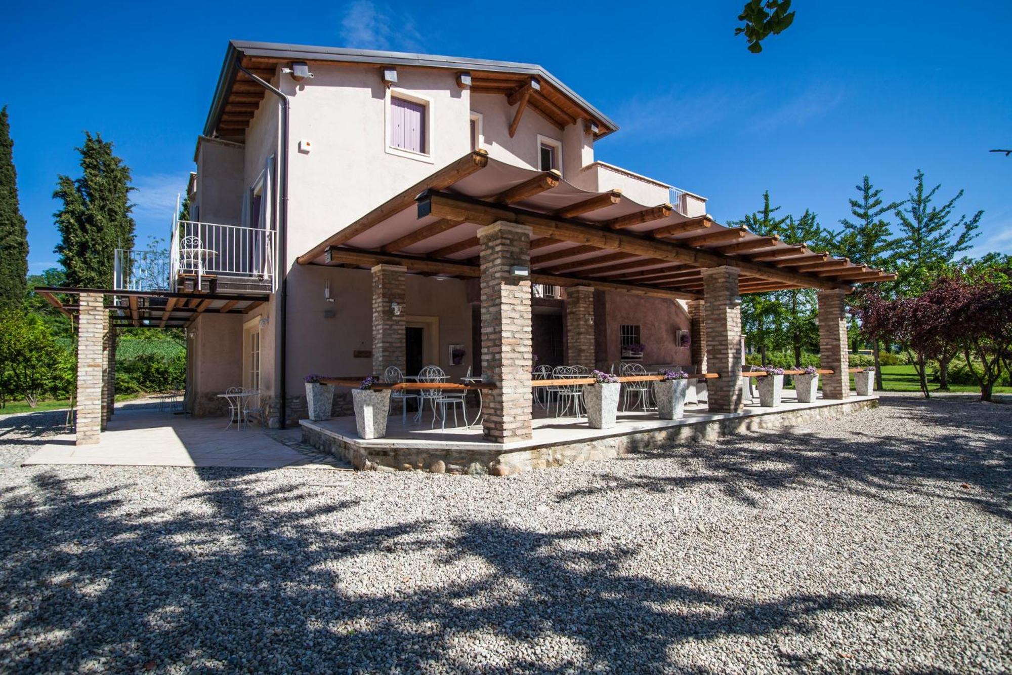 Villa Casa Al Fiume à Ponti sul Mincio Extérieur photo